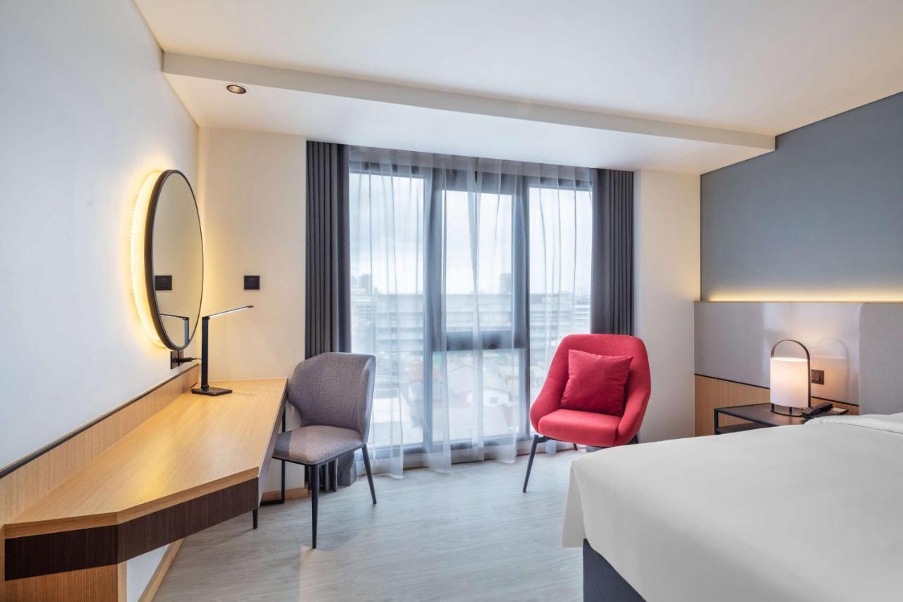 Best Western Click Sathorn 11 Bangkok Kültér fotó