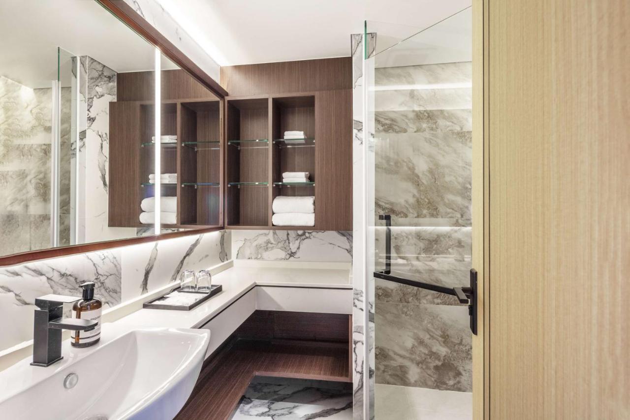 Best Western Click Sathorn 11 Bangkok Kültér fotó