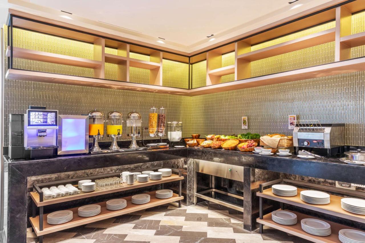 Best Western Click Sathorn 11 Bangkok Kültér fotó
