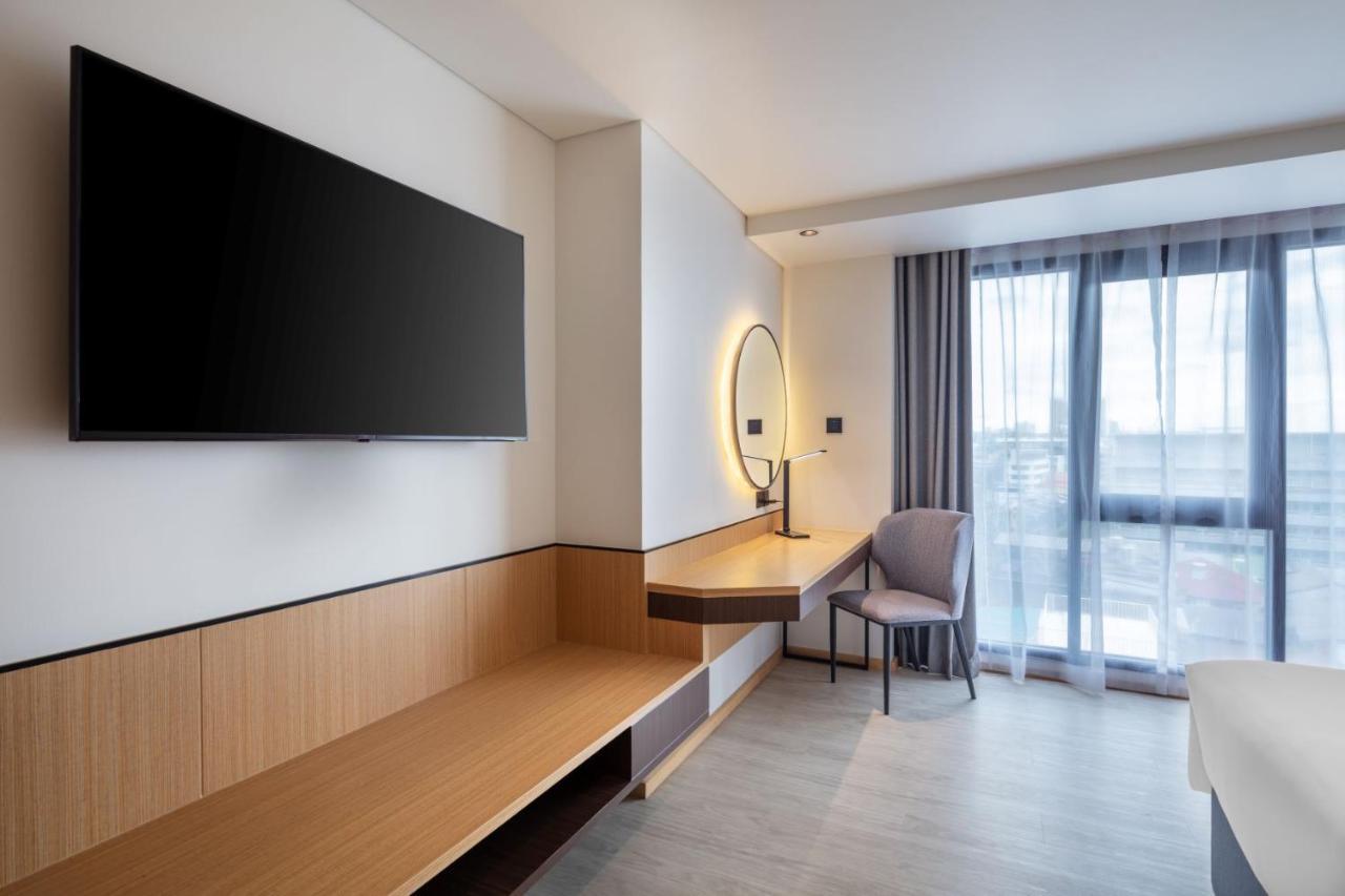 Best Western Click Sathorn 11 Bangkok Kültér fotó